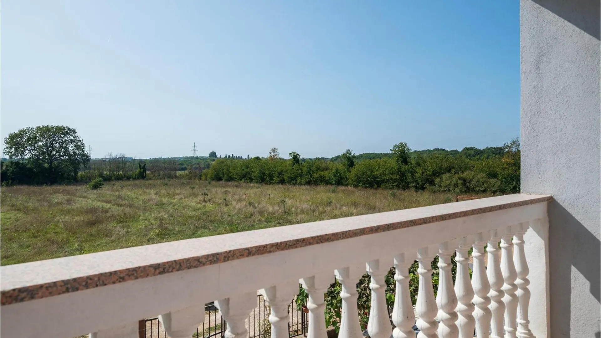 Nice Apartment In Pula With Outdoor Swimming Pool